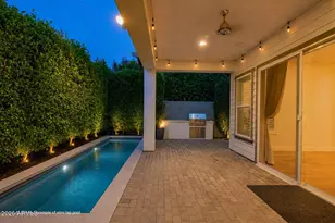 3850 E Crittenden Ln, Phoenix, AZ 85018 - Photo 3