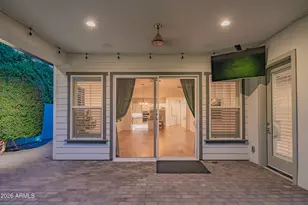 3850 E Crittenden Ln, Phoenix, AZ 85018 - Photo 5