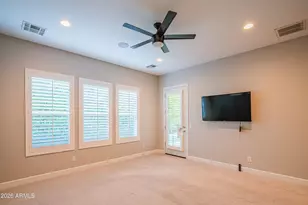 3850 E Crittenden Ln, Phoenix, AZ 85018 - Photo 23