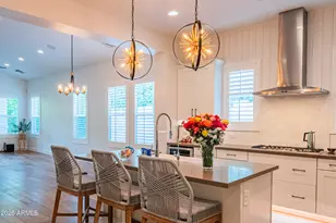 3850 E Crittenden Ln, Phoenix, AZ 85018 - Photo 11