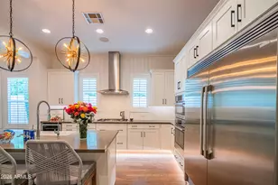 3850 E Crittenden Ln, Phoenix, AZ 85018 - Photo 13