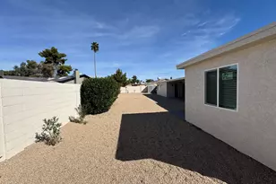 18212 N 43rd Pl, Phoenix, AZ 85032 - Photo 41