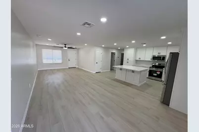 18212 N 43rd Place, Phoenix, AZ 85032 - Photo 7