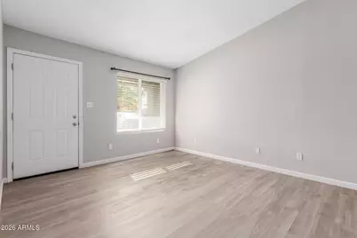 4530 E Camino Circle #Apt 1, Mesa, AZ 85205 - Photo 3