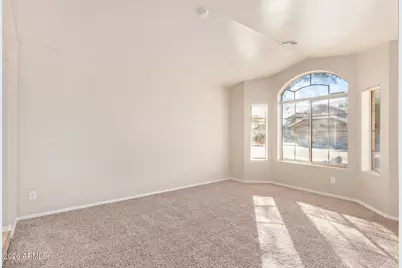 5682 W Ross Drive, Chandler, AZ 85226 - Photo 3