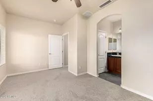 3426 E Avalon Dr, Phoenix, AZ 85018 - Photo 15