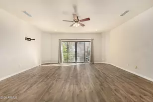 3426 E Avalon Dr, Phoenix, AZ 85018 - Photo 7