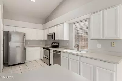 2243 E Edna Avenue, Phoenix, AZ 85022 - Photo 9