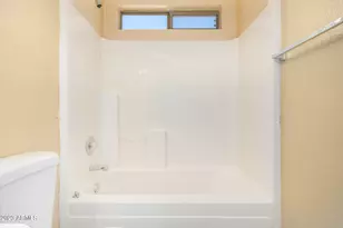 8548 W Hatcher Rd, Peoria, AZ 85345 - Photo 21