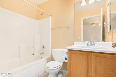 8548 W Hatcher Road, Peoria, AZ 85345 - Photo 31