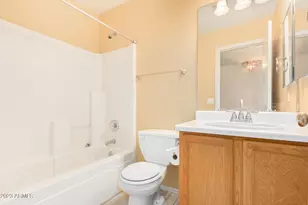 8548 W Hatcher Rd, Peoria, AZ 85345 - Photo 31