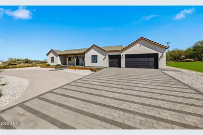 9845 S 31st Avenue, Laveen, AZ 85339 - Photo 1