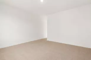 4426 W Hunter Trl, San Tan Valley, AZ 85144 - Photo 11