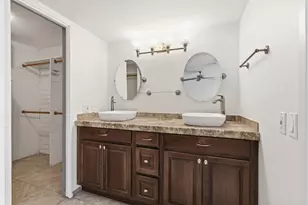 7814 E MacKenzie Dr, Scottsdale, AZ 85251 - Photo 23