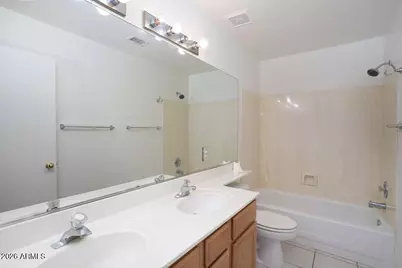 19015 N 25th Place, Phoenix, AZ 85050 - Photo 17