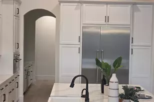 25233 S Pyrenees Ct, Queen Creek, AZ 85142 - Photo 5