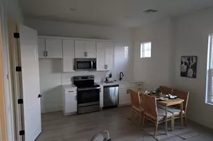 25233 S Pyrenees Ct, Queen Creek, AZ 85142 - Photo 9