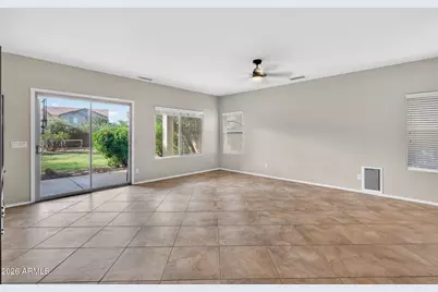 871 E Kapasi Lane, San Tan Valley, AZ 85140 - Photo 15