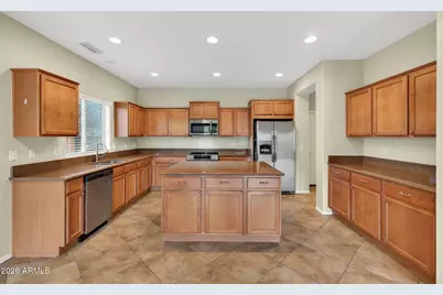 871 E Kapasi Lane, San Tan Valley, AZ 85140 - Photo 7