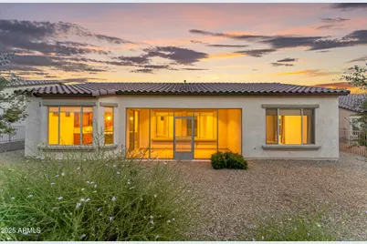 17900 W Briarwood Drive, Goodyear, AZ 85338 - Photo 7