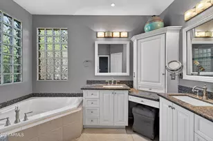 24944 N 74th Pl, Scottsdale, AZ 85255 - Photo 17