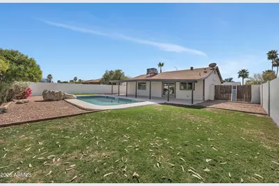 2064 W Obispo Avenue, Mesa, AZ 85202 - Photo 21