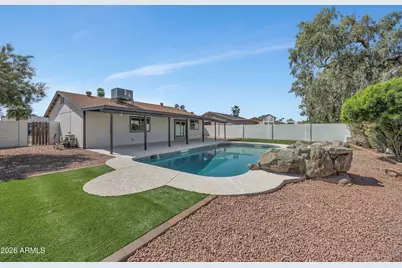 2064 W Obispo Avenue, Mesa, AZ 85202 - Photo 23