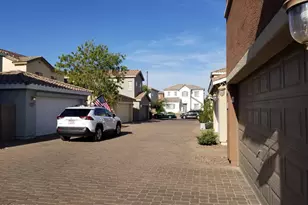 542 N Citrus Ln, Gilbert, AZ 85234 - Photo 13