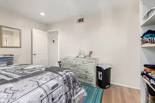 4410 N Longview Ave, Phoenix, AZ 85014 - Photo 17