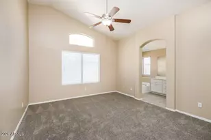 832 E Baylor Ln, Chandler, AZ 85225 - Photo 9