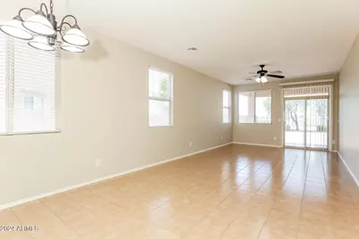 1072 S 177th Drive #A1, Goodyear, AZ 85338 - Photo 5