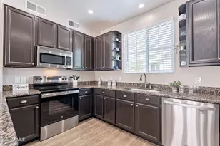 445 W Mountain Sage Dr, Phoenix, AZ 85045 - Photo 9