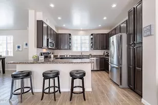 445 W Mountain Sage Dr, Phoenix, AZ 85045 - Photo 7