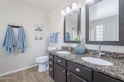 445 W Mountain Sage Drive, Phoenix, AZ 85045 - Photo 27