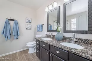 445 W Mountain Sage Dr, Phoenix, AZ 85045 - Photo 27