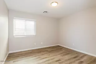 3528 W Glass Ln, Phoenix, AZ 85041 - Photo 13