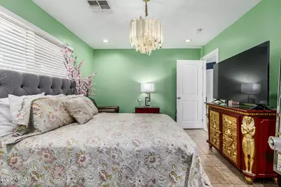 438 N 63rd Lane, Phoenix, AZ 85043 - Photo 9