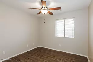 11808 W Dos Rios Dr, Sun City, AZ 85373 - Photo 13