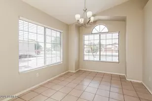 13177 W Desert Ln, Surprise, AZ 85374 - Photo 7