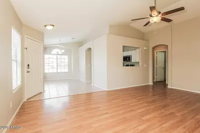 13177 W Desert Lane, Surprise, AZ 85374 - Photo 5