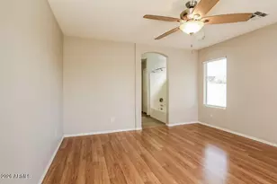 13177 W Desert Ln, Surprise, AZ 85374 - Photo 9