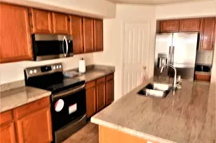 1061 W Courtney Ln, Tempe, AZ 85284 - Photo 9