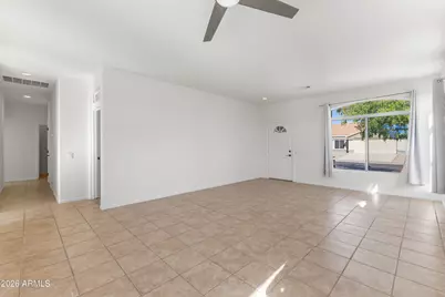 19213 N 138th Avenue, Sun City West, AZ 85375 - Photo 5