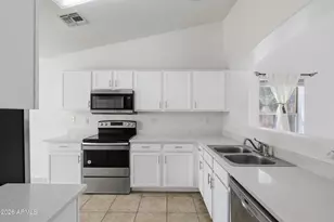 5726 S 237th Dr, Buckeye, AZ 85326 - Photo 3