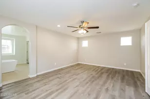 1088 S Agnes Ln, Gilbert, AZ 85296 - Photo 9