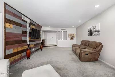 5222 W Sweetwater Avenue, Glendale, AZ 85304 - Photo 9
