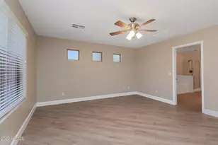 1846 W Half Moon Cir, San Tan Valley, AZ 85144 - Photo 9