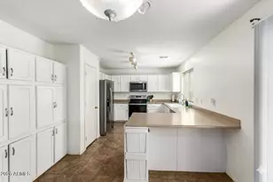 22063 W Mohave St, Buckeye, AZ 85326 - Photo 7