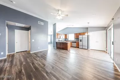 5404 S 28th Avenue, Phoenix, AZ 85041 - Photo 9