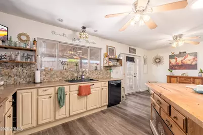 1916 N Jay Street, Chandler, AZ 85225 - Photo 21